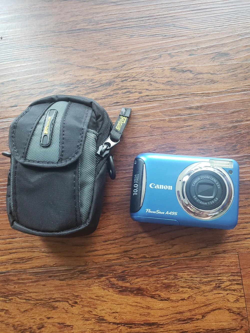 Canon PowerShot A495 Digital Camera Blue 10 Megapixels Batt Operated 2gb SD